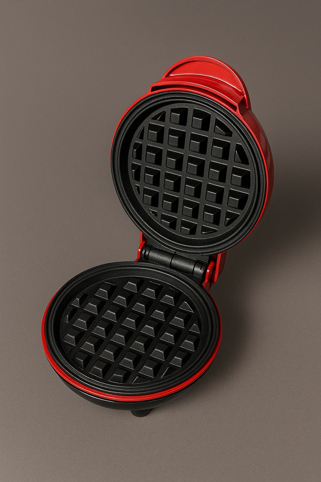 Mini waffle maker